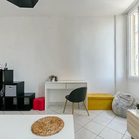 Apartment Large For 4 With Balcony ⁂ Riquier ⁂ Nice