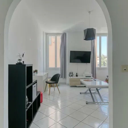 Large For 4 With Balcony ⁂ Riquier ⁂ Apartment
